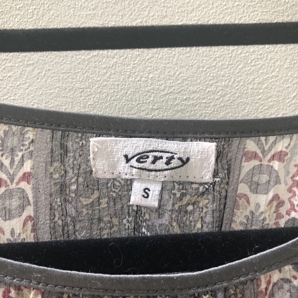 Sheer blouse Size small - Picture 5 of 5